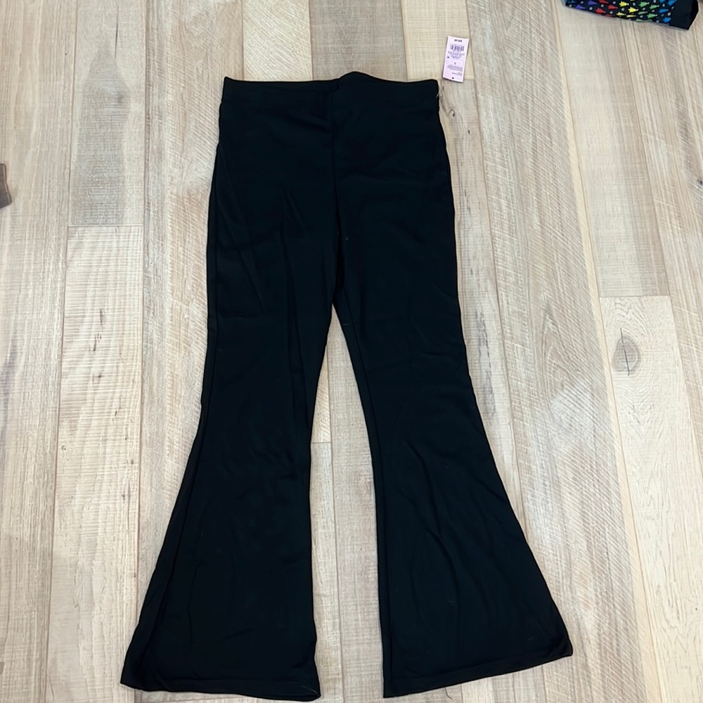 Wild fable flare leggings